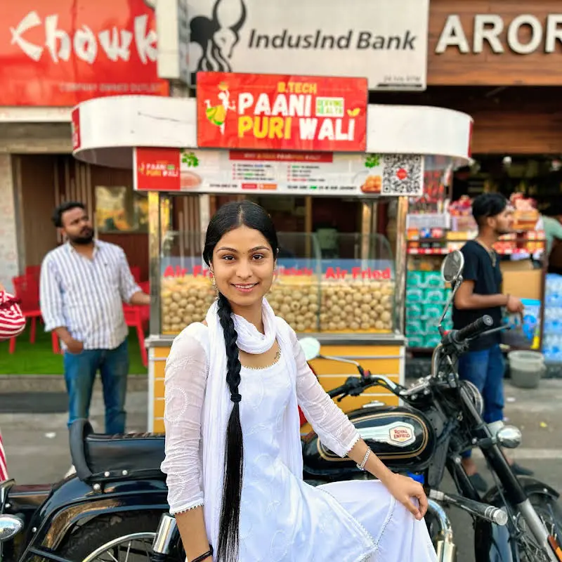 Btech pani puri wali real name [Biography] बीटेक पानी पुरी वाली कौन है?
